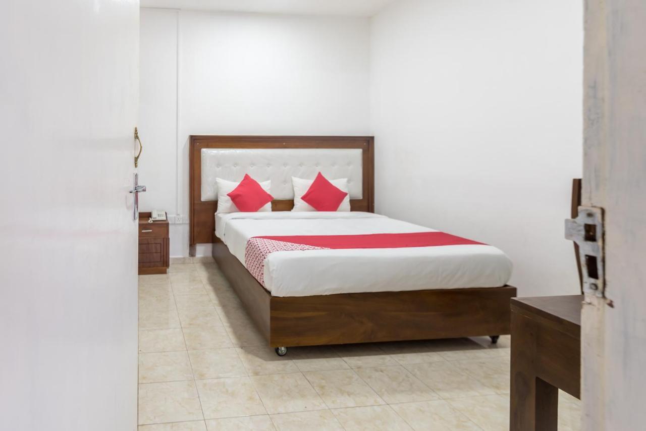Oyo 102 Metro Marine Drive Hotel كولمبو المظهر الخارجي الصورة