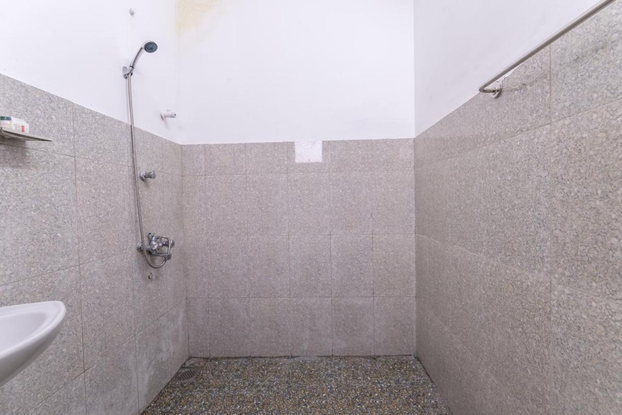 Oyo 102 Metro Marine Drive Hotel كولمبو المظهر الخارجي الصورة